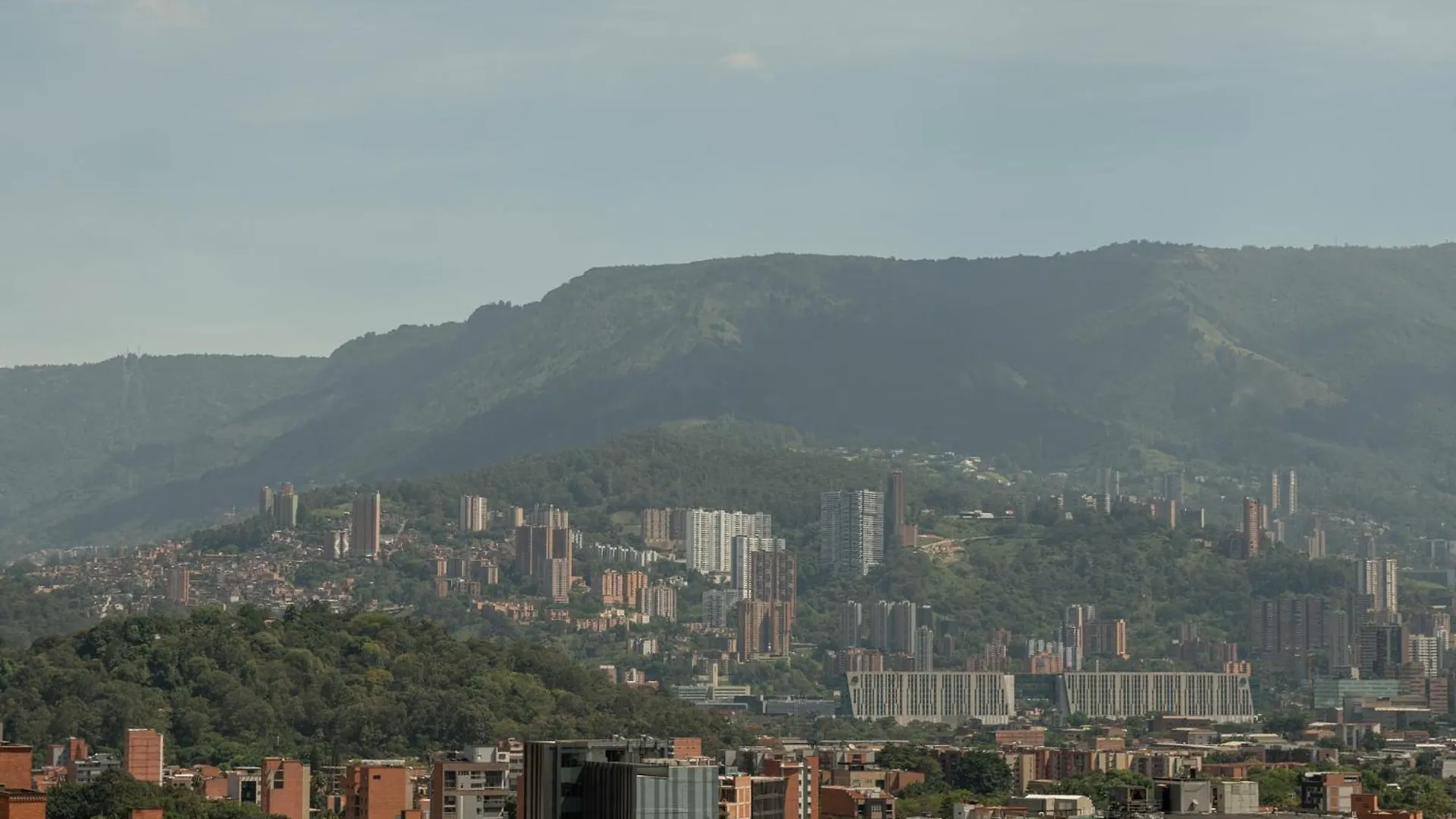 Nuevo Y Calido Loft En Laureles Apartment Medellin