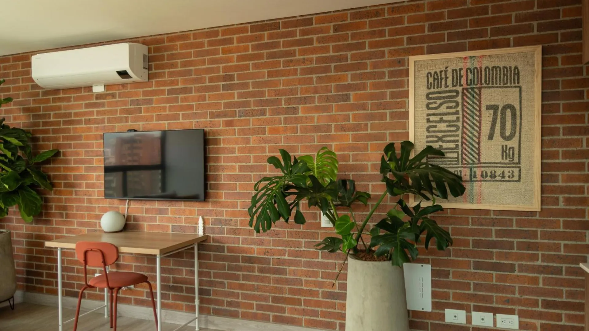 Nuevo Y Calido Loft En Laureles Apartment Medellin