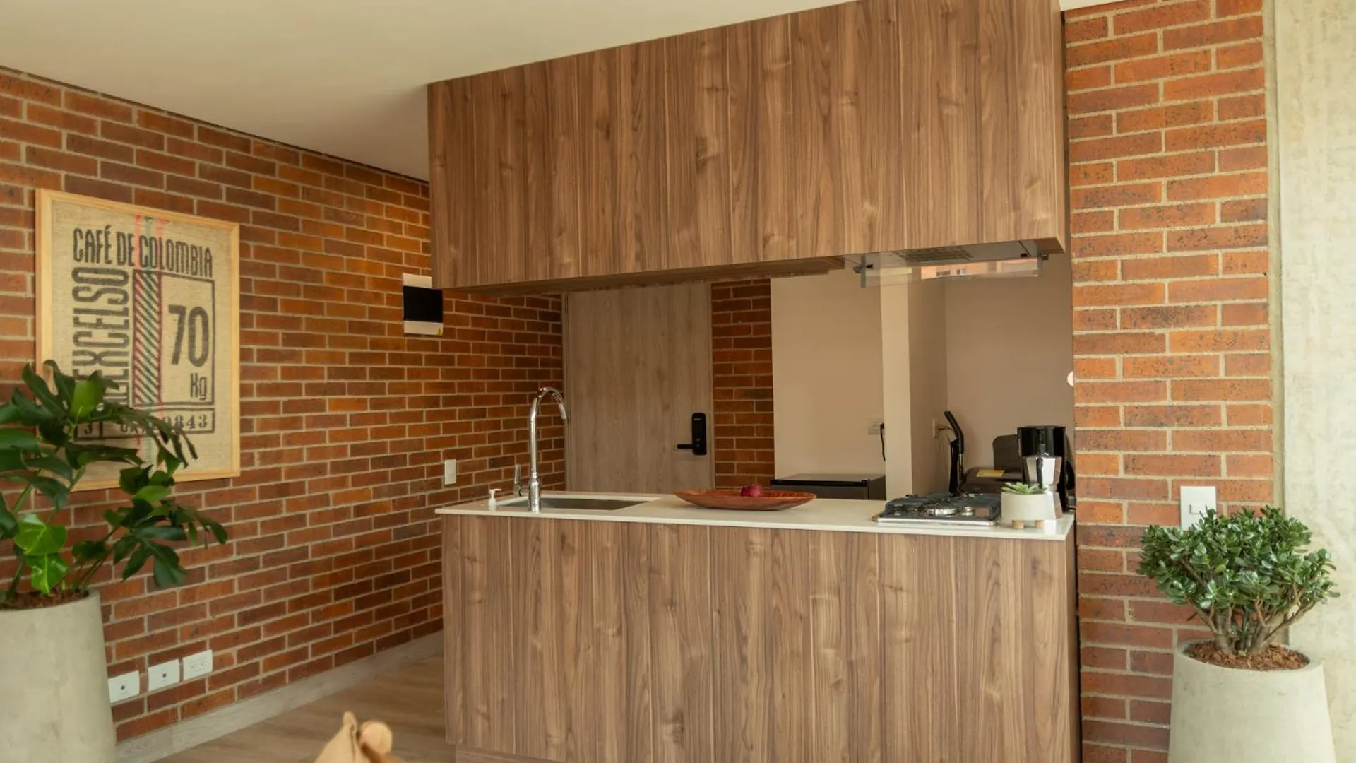 Nuevo Y Calido Loft En Laureles Apartment Medellin Colombia